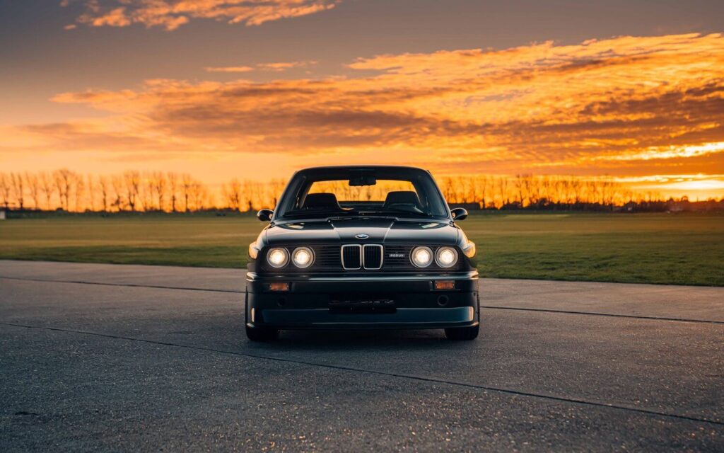 BMW E30