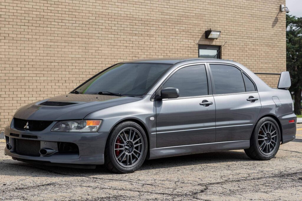 Mitsubishi Lancer Evo IX